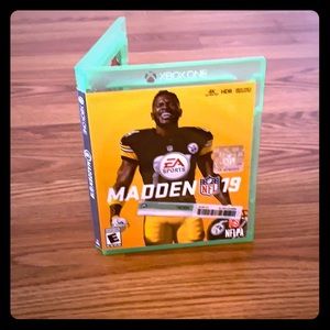 Xbox one game, EA Sports, madden NFL 19